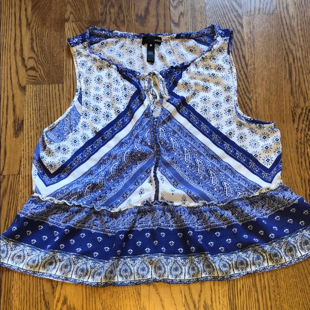 Aqua paisley print too! Part of a set